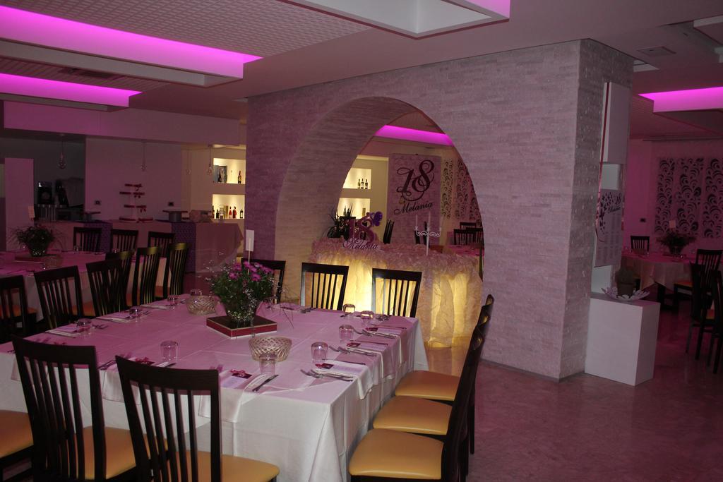 Hotel Miramare Cirò Marina Eksteriør billede
