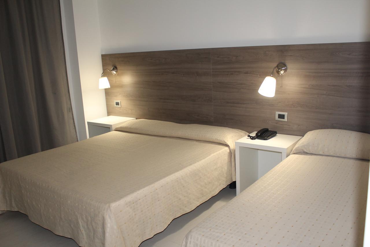 Hotel Miramare Cirò Marina Eksteriør billede